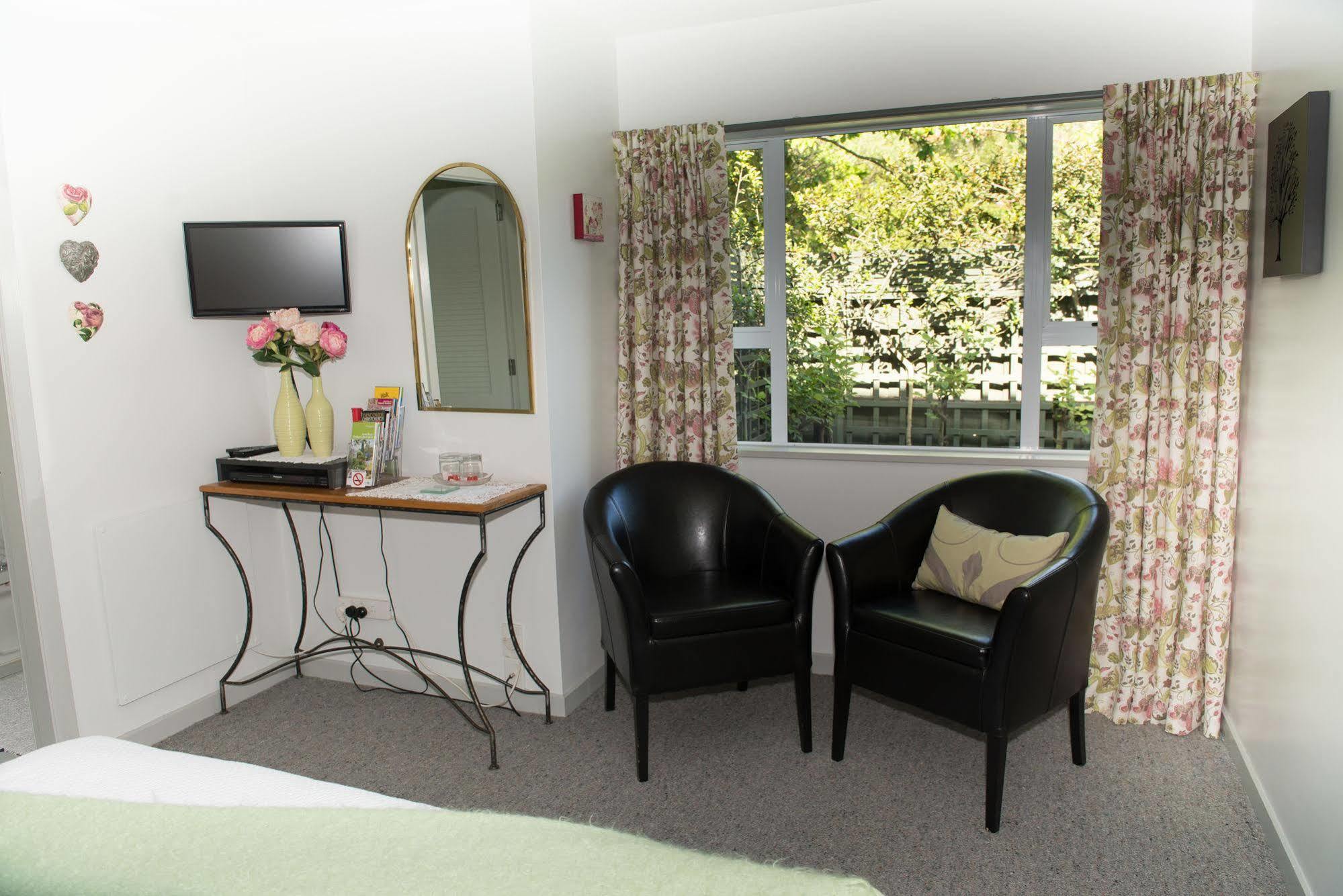 Finlay Banks Boutique Bed & Breakfast ไครสต์เชิร์ช ภายนอก รูปภาพ